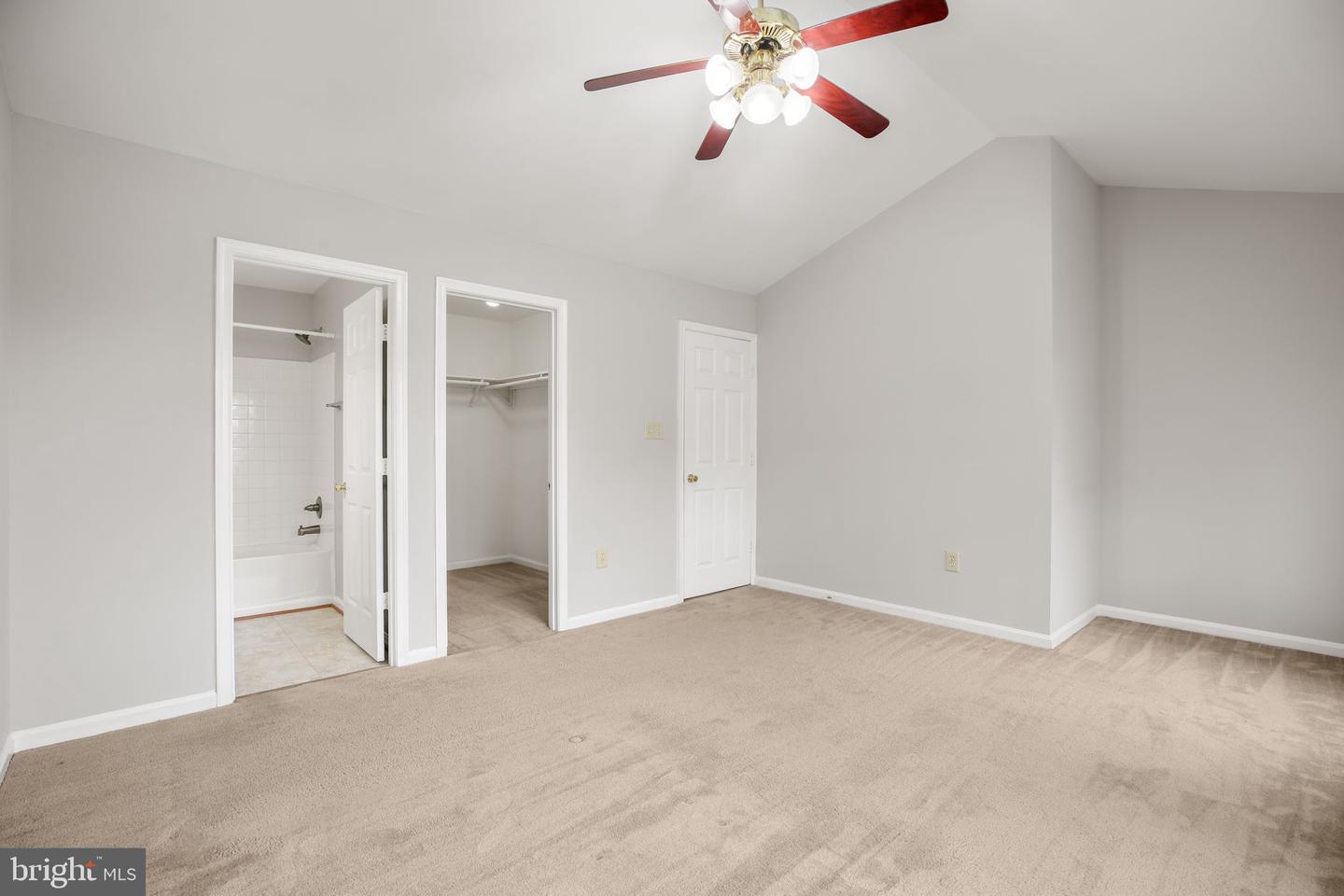 55 Catherine Ln Property Photo 24
