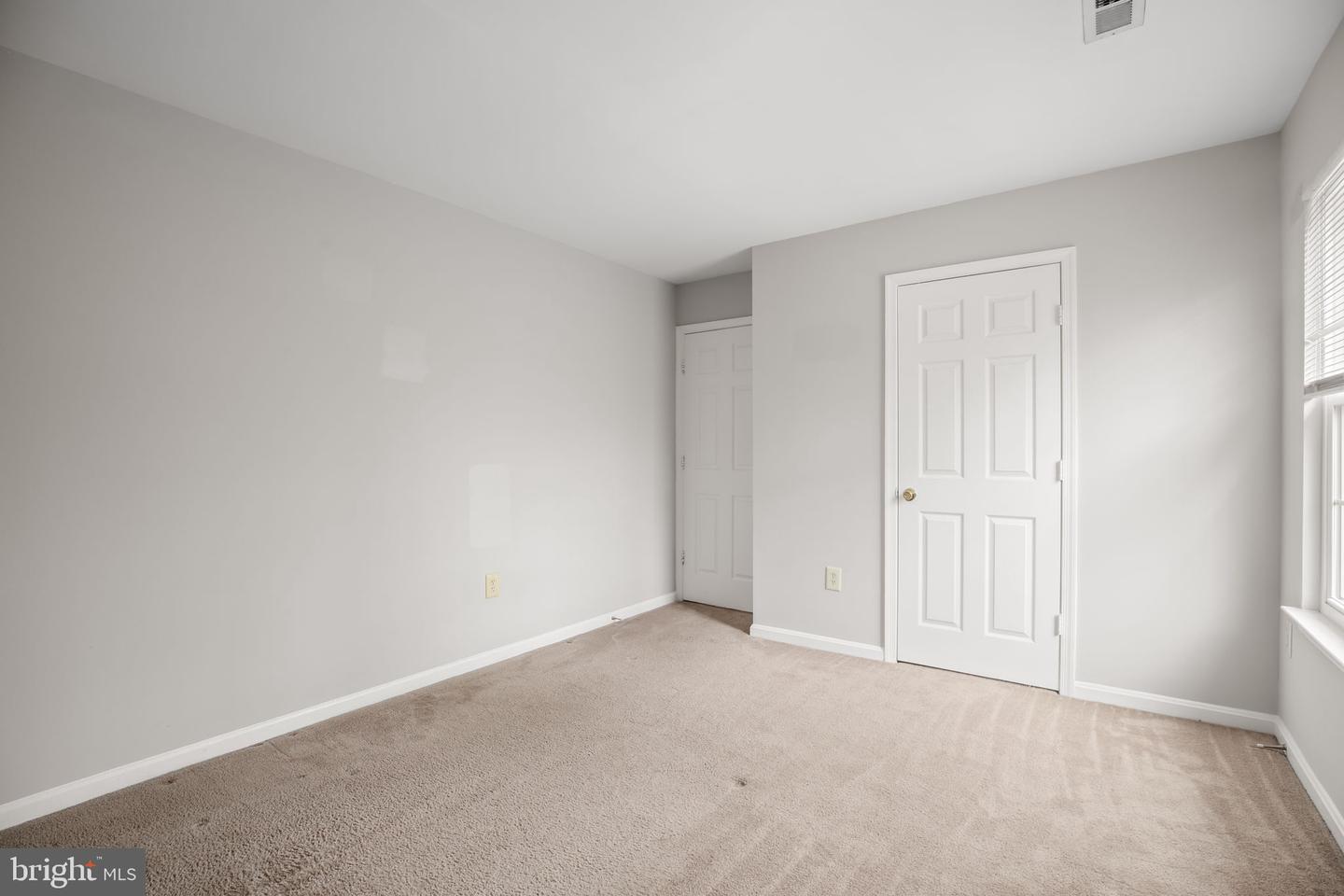 55 Catherine Ln Property Photo 31