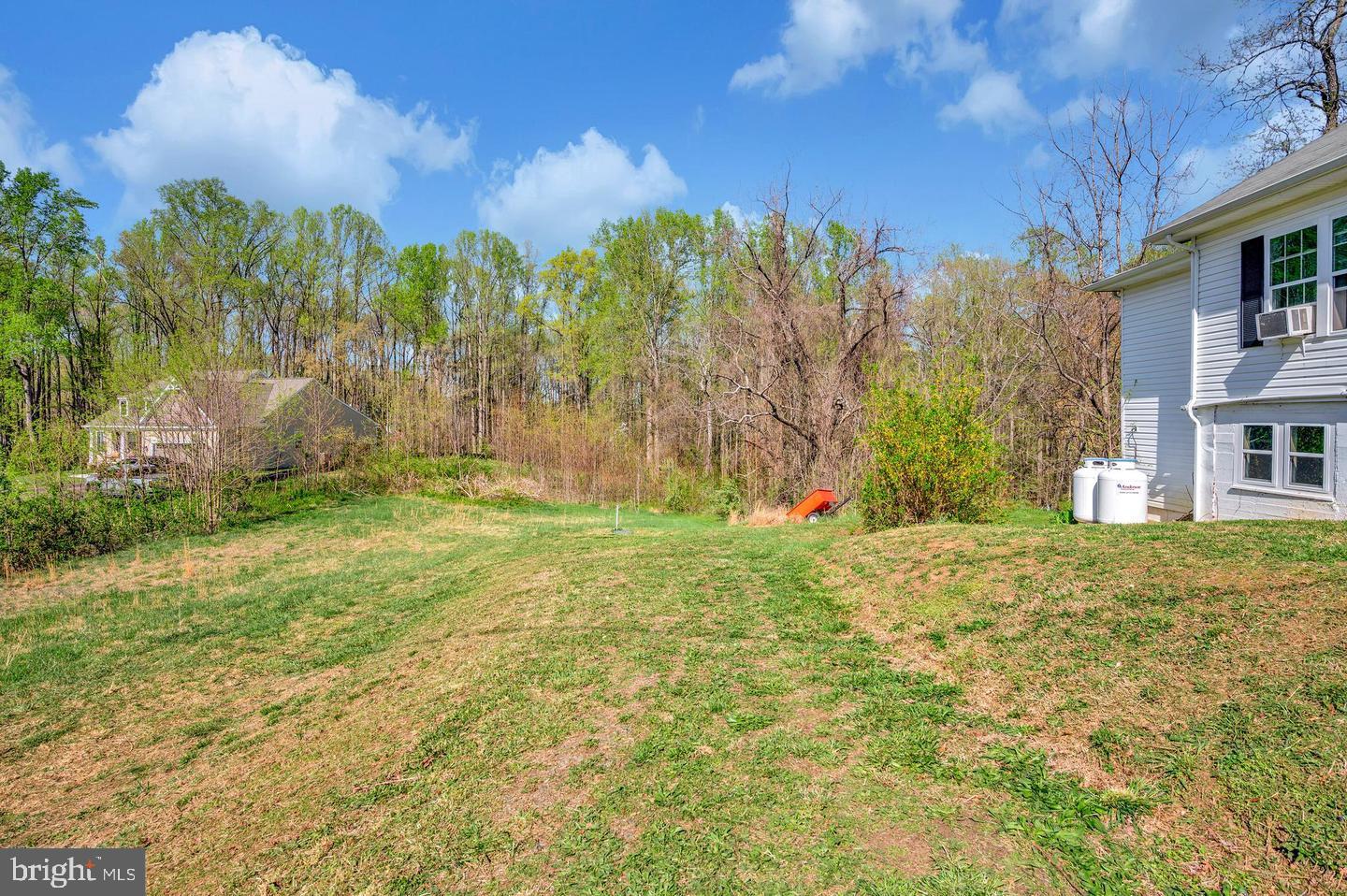1588 Mountain View Rd Property Photo 9