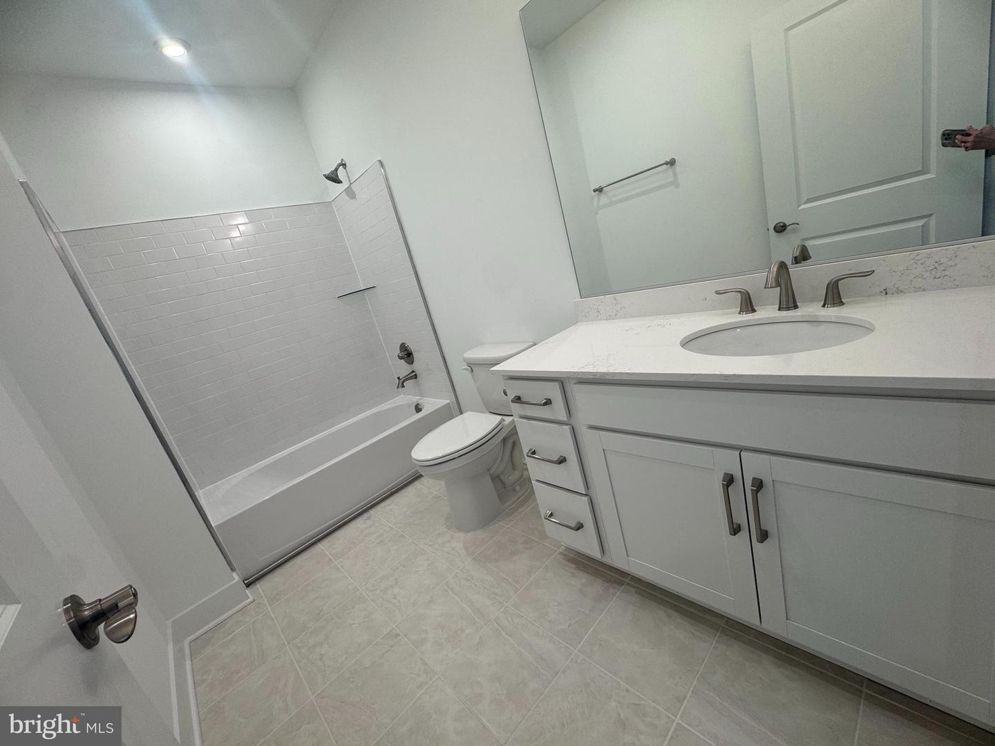 244 Violet Way #1 Property Photo 17