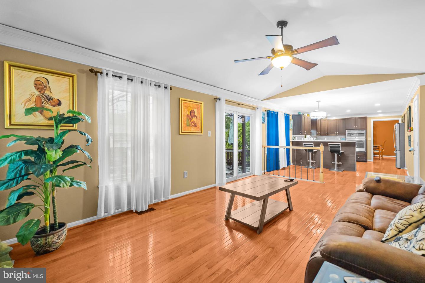 VAST2047580 Property Photo 24