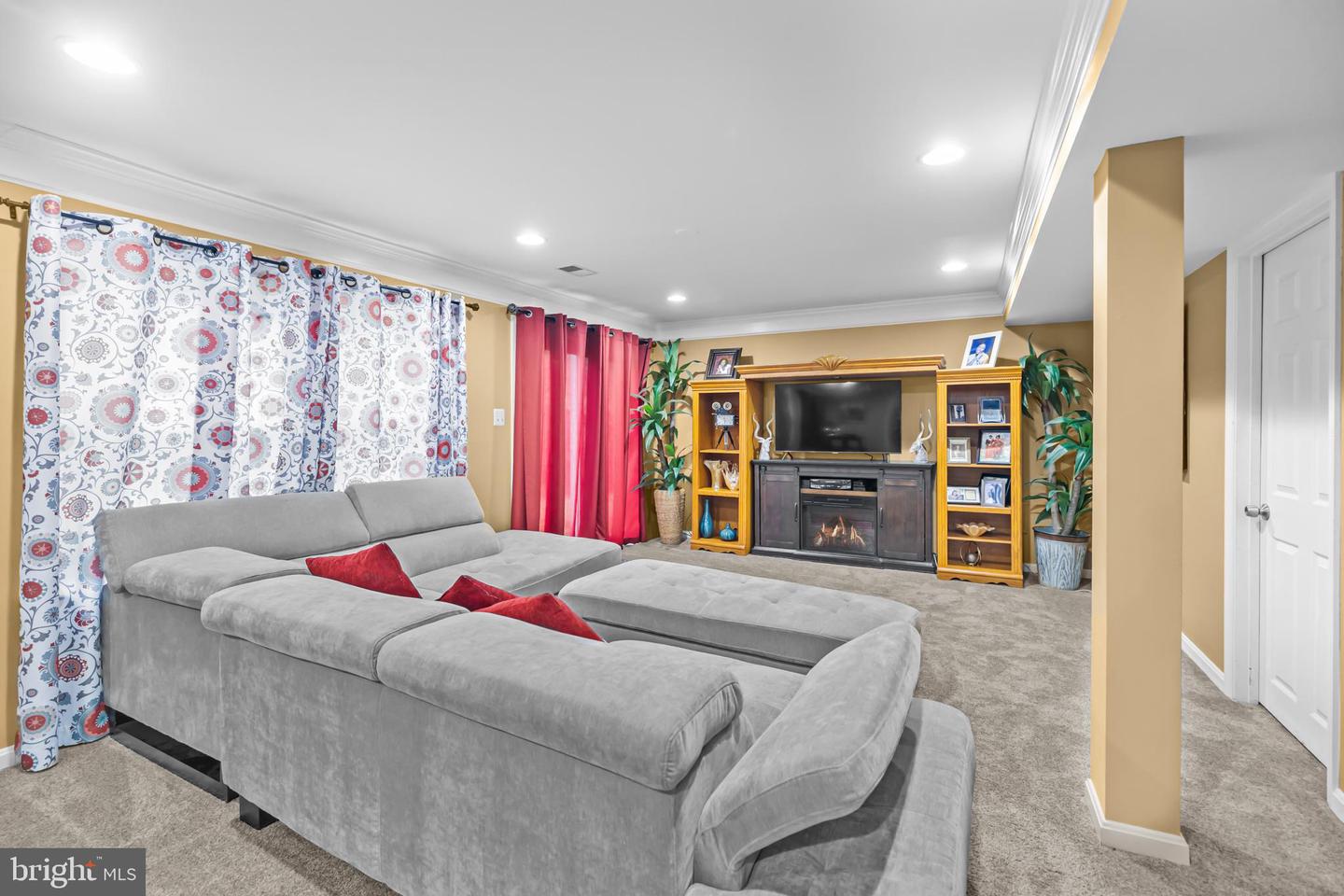 VAST2047580 Property Photo 48