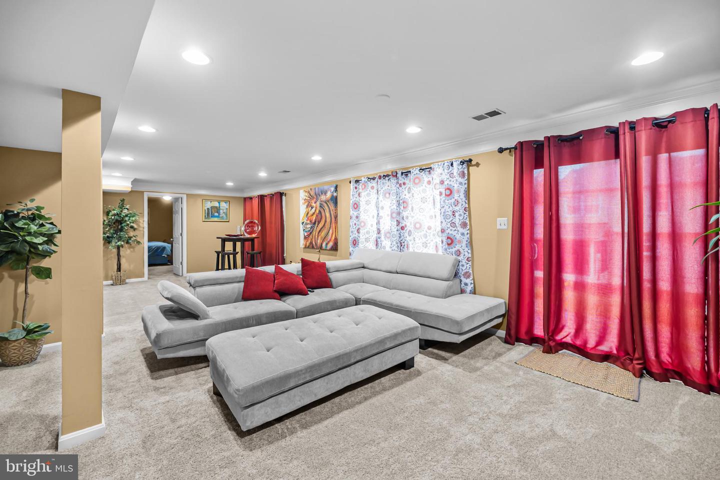 VAST2047580 Property Photo 50