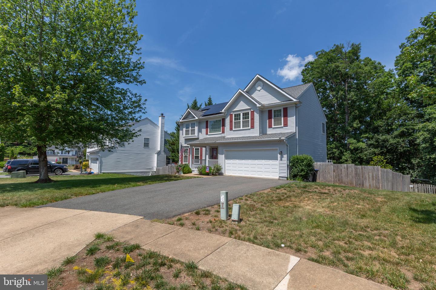 3 York Ct Property Photo 3