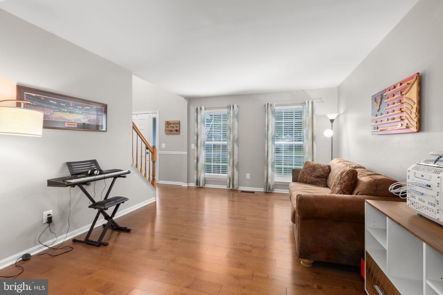 3 York Ct Property Photo 6