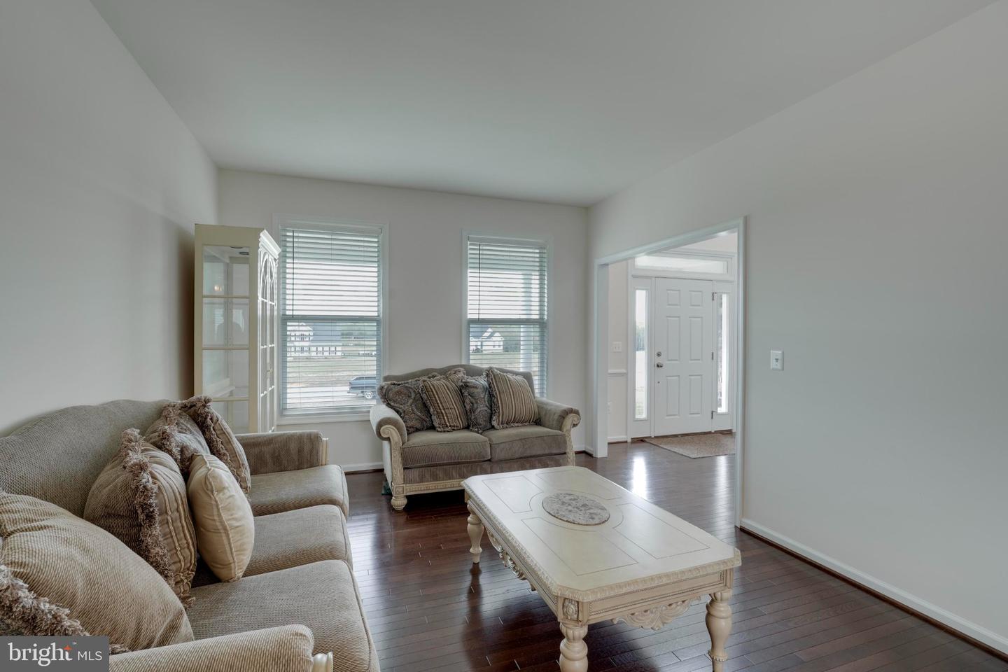 32 Reserve Way Property Photo 7