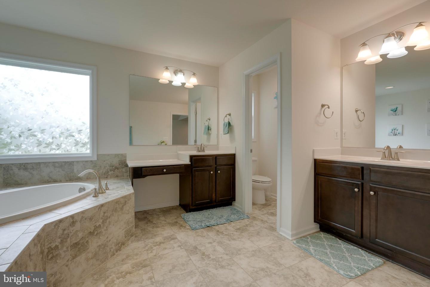 32 Reserve Way Property Photo 25