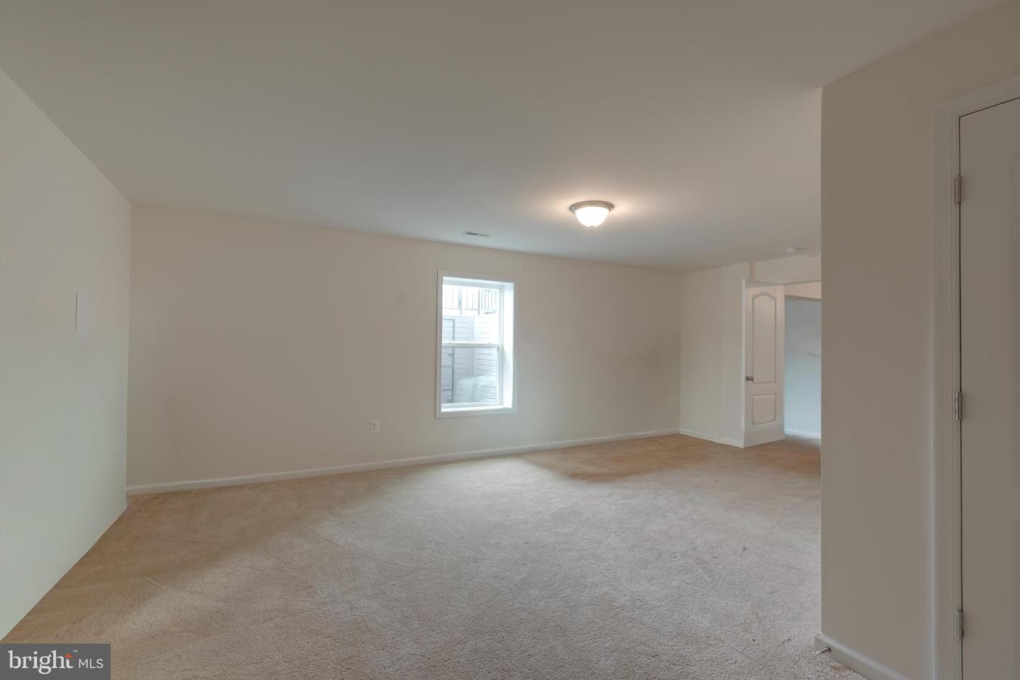 32 Reserve Way Property Photo 38