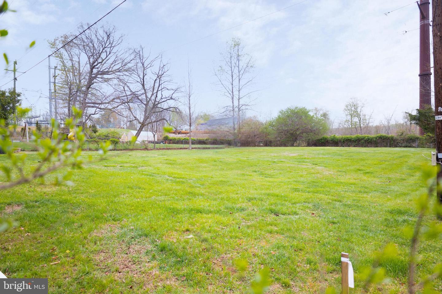 1205 Aquia Dr Property Photo 3