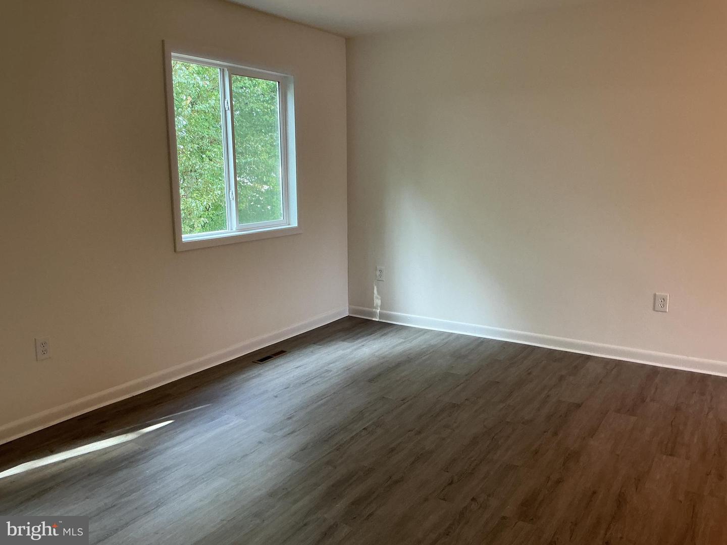 18 Wayside Ct Property Photo 10