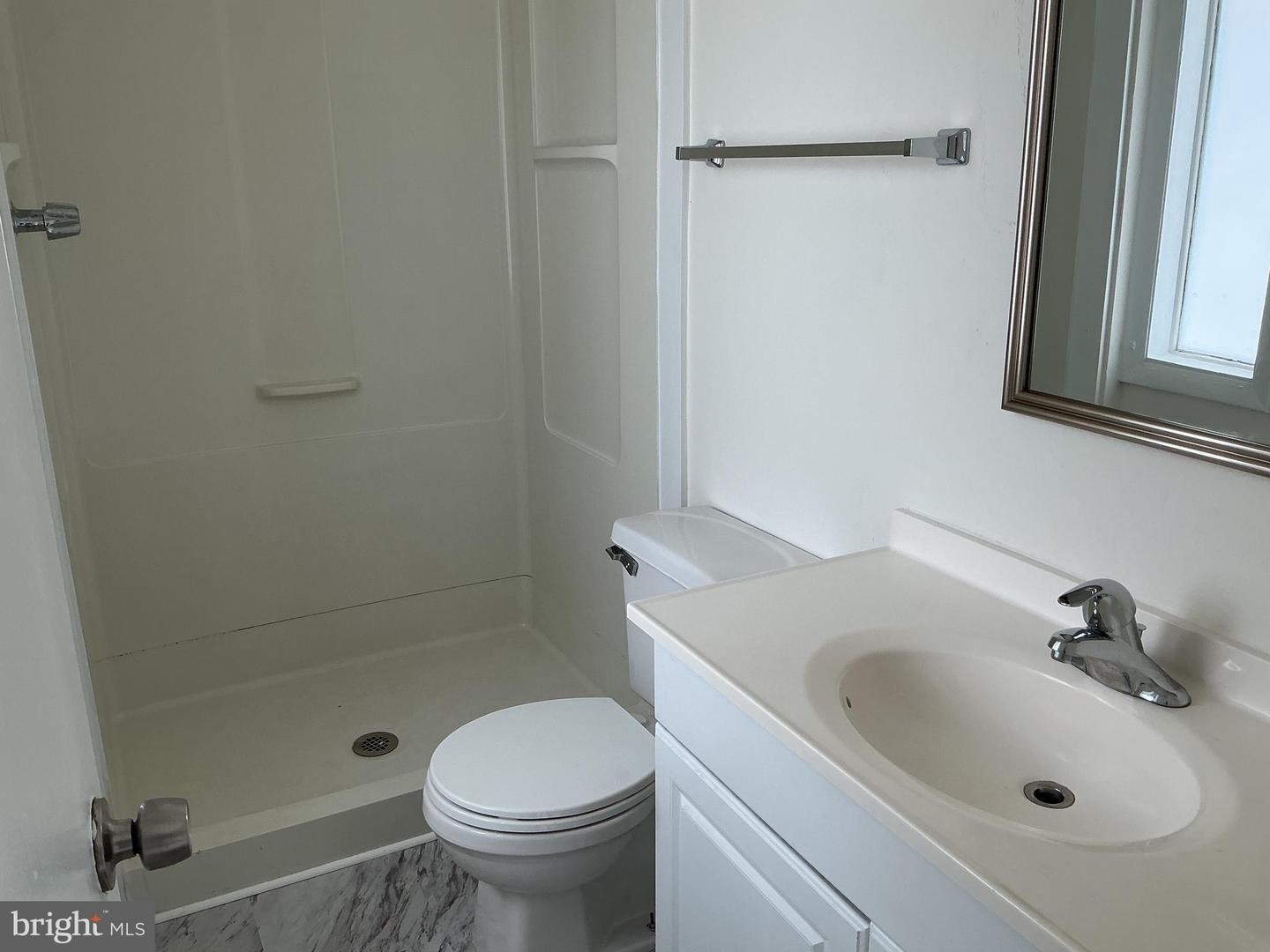 18 Wayside Ct Property Photo 21
