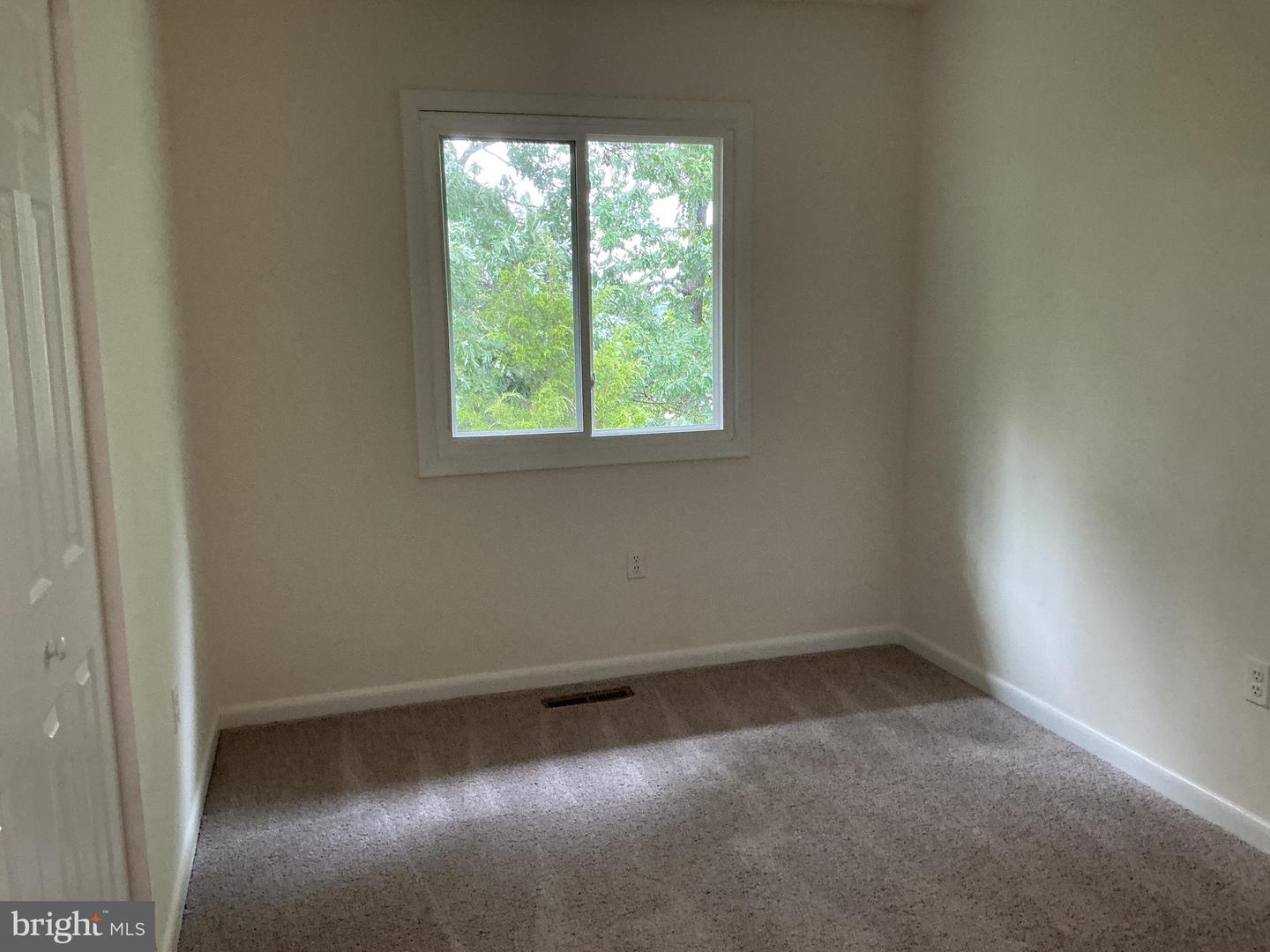 18 Wayside Ct Property Photo 24