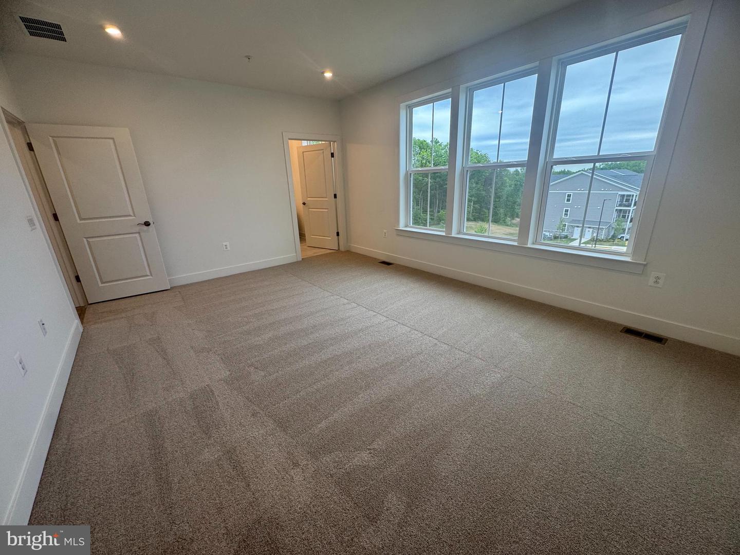 82 Valerian Loop #2 Property Photo 9