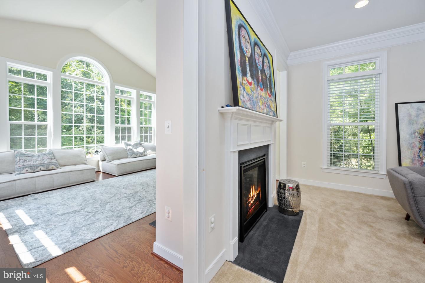 425 Wakerobin Dr Property Photo 24