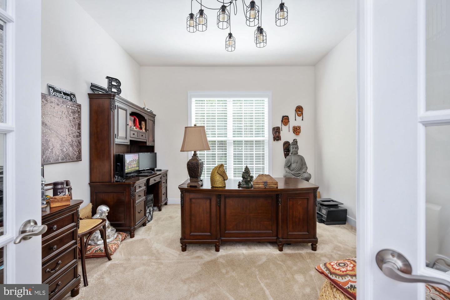 425 Wakerobin Dr Property Photo 30