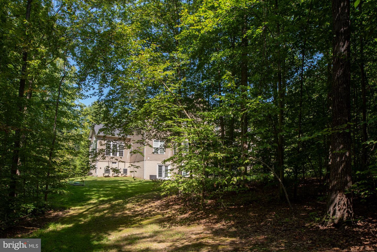 425 Wakerobin Dr Property Photo 96