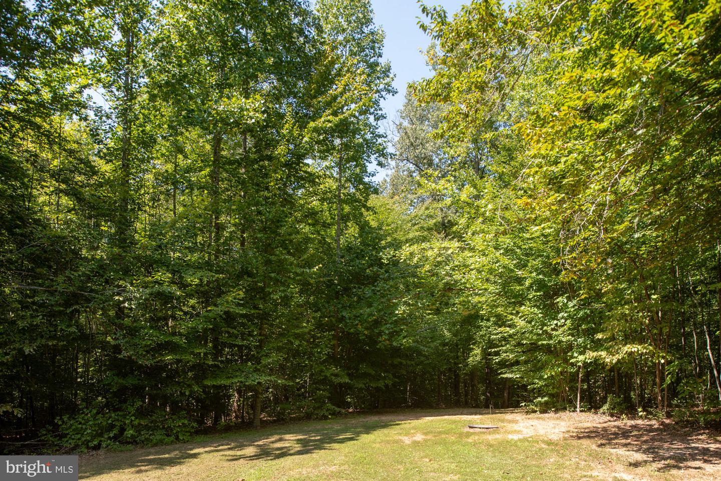 425 Wakerobin Dr Property Photo 102