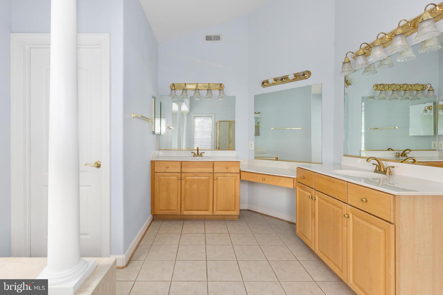 6 Toliver Ln Property Photo 38