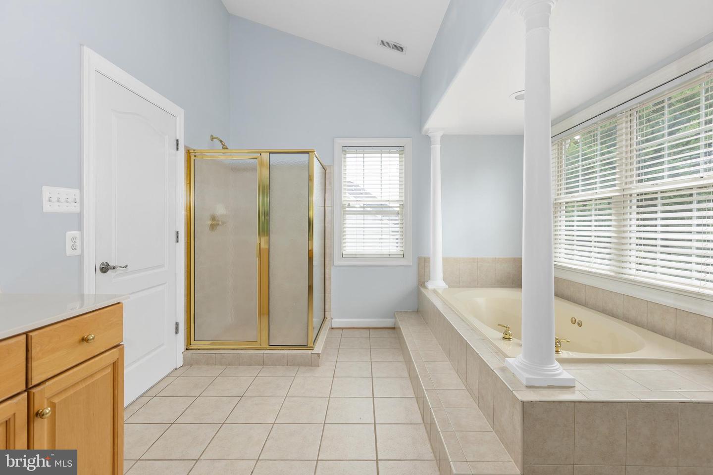 6 Toliver Ln Property Photo 40