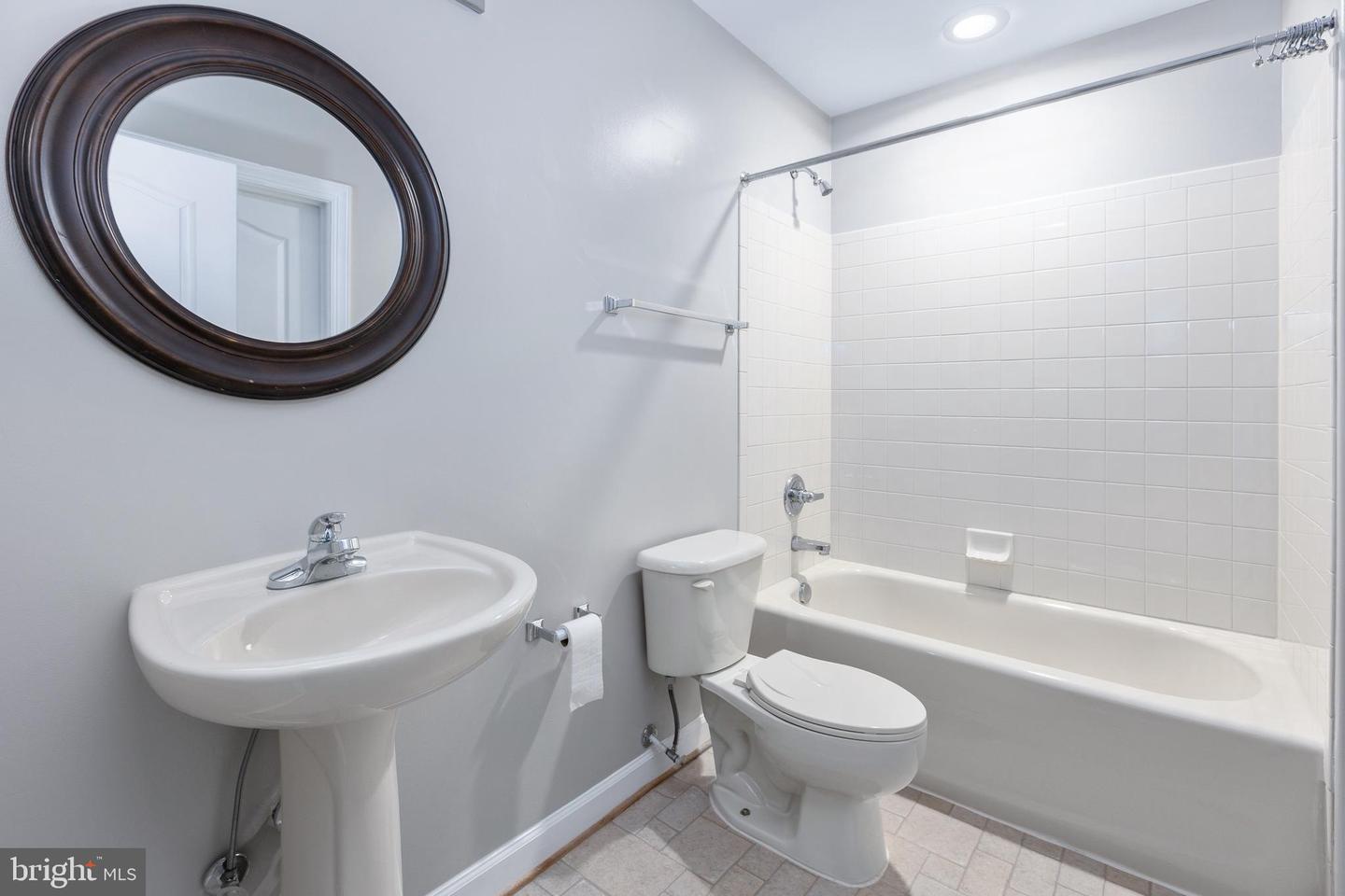 6 Toliver Ln Property Photo 66