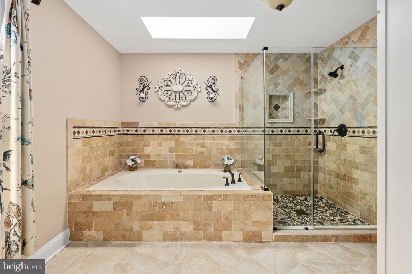 11 Rome Dome Ct Property Photo 29