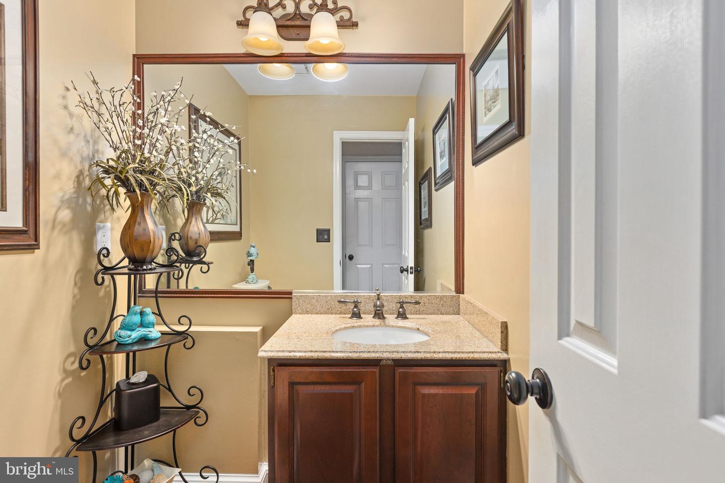 11 Rome Dome Ct Property Photo 34