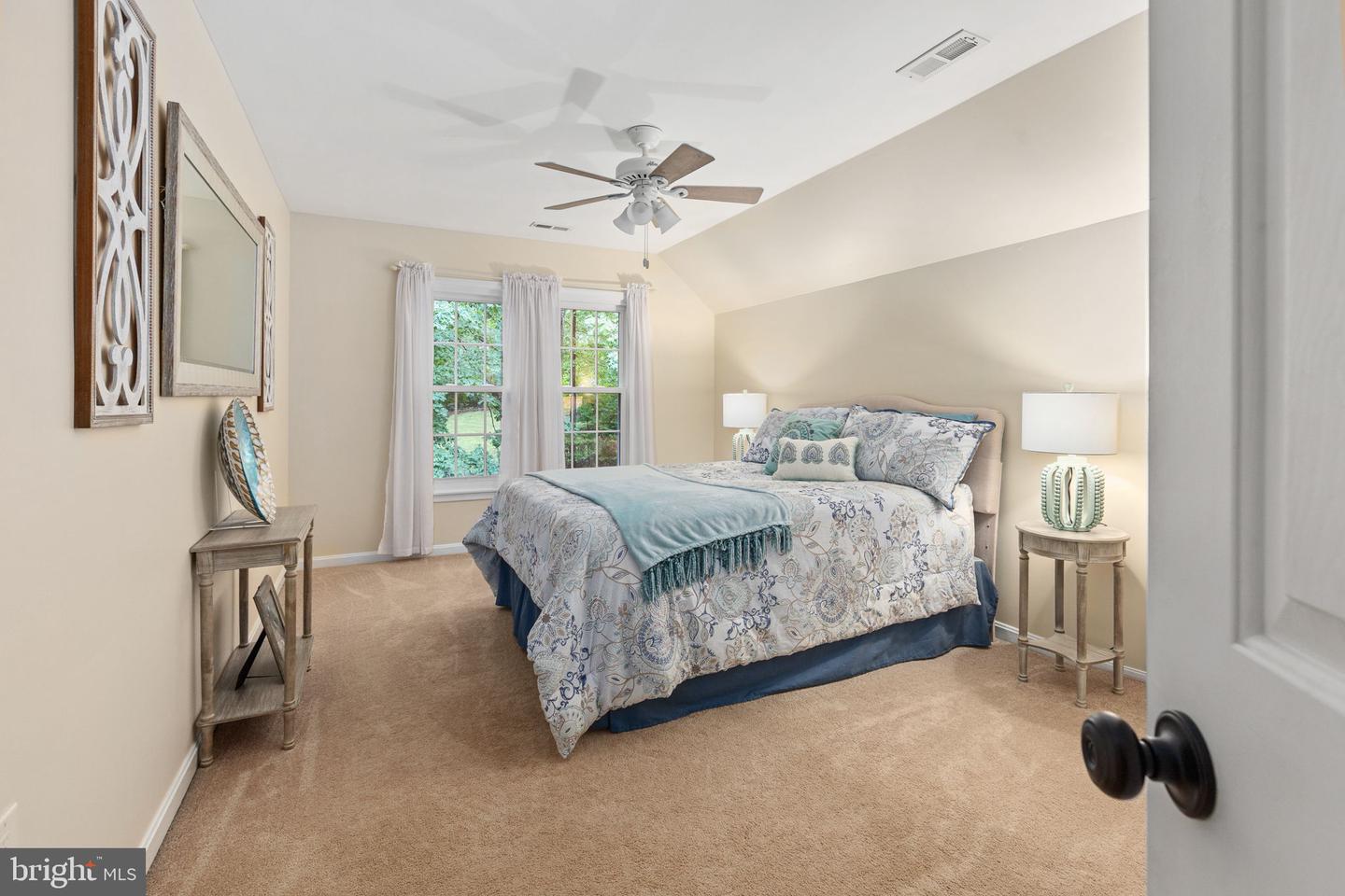 11 Rome Dome Ct Property Photo 37