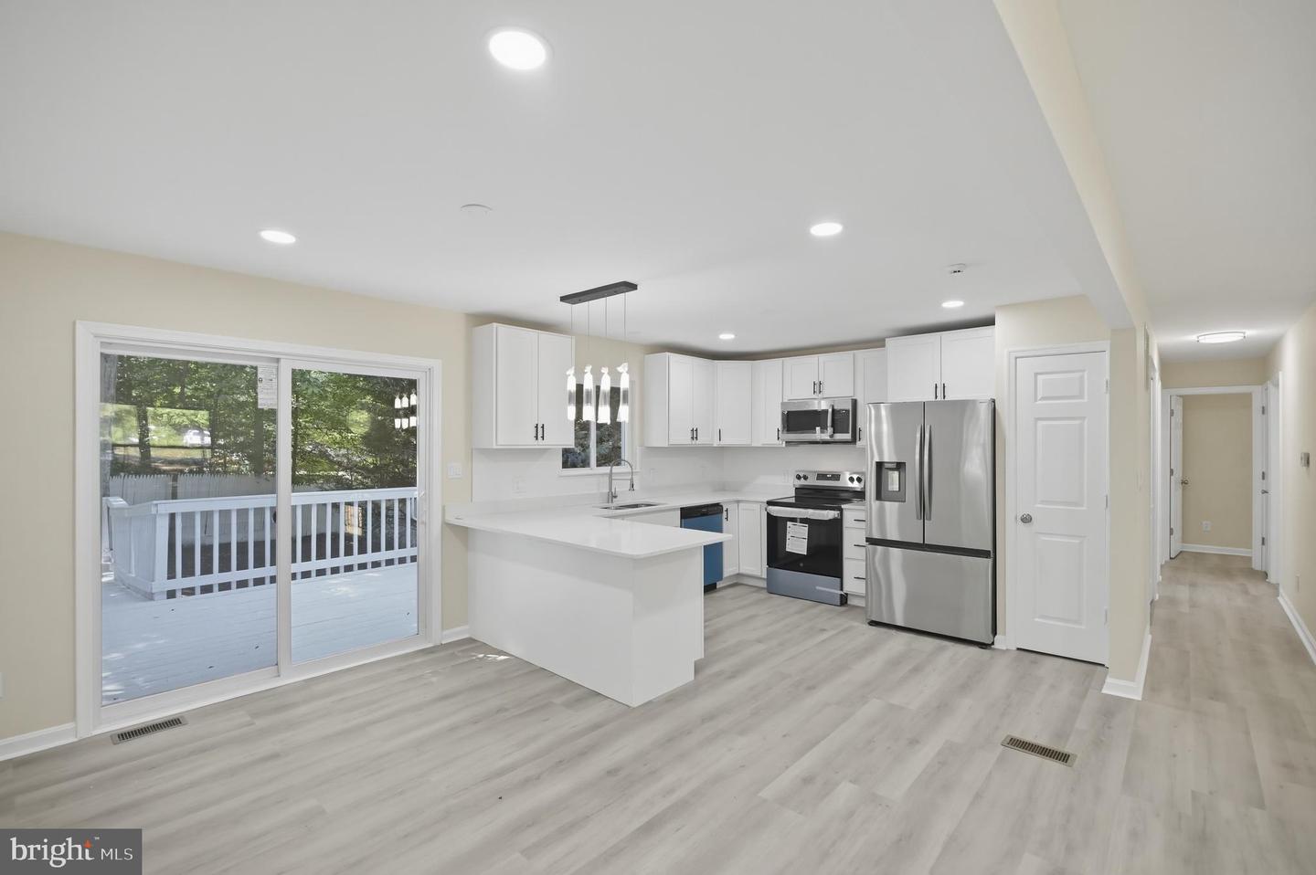 9 West Briar Drive Property Photo 1