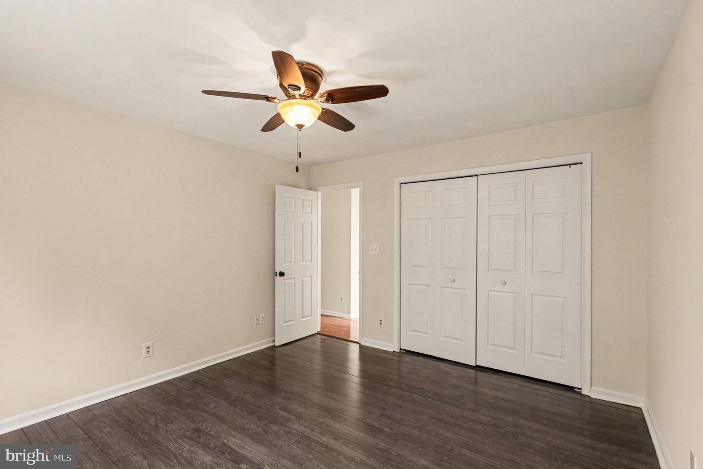 17 Sydney Ln Property Photo 21