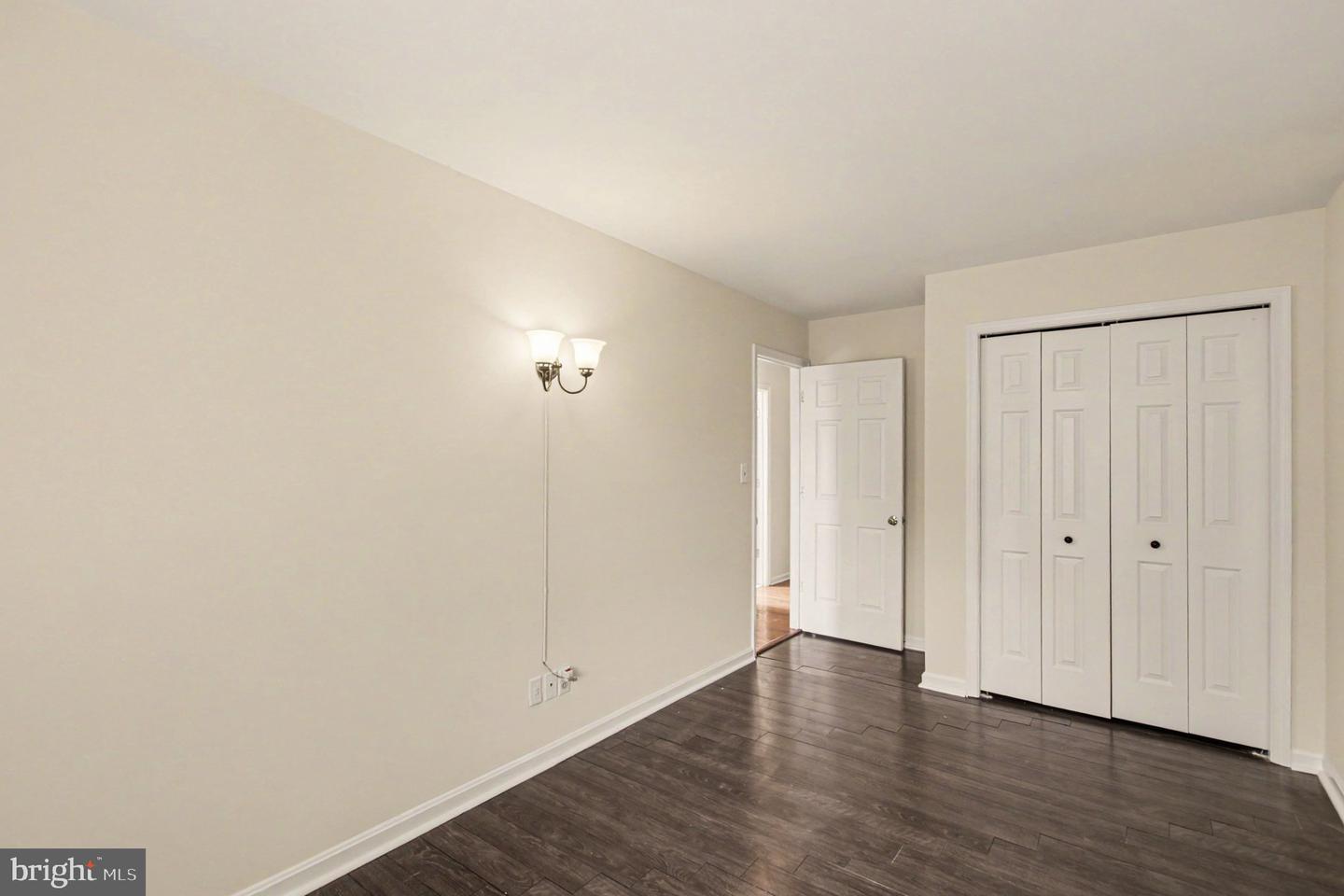 17 Sydney Ln Property Photo 25