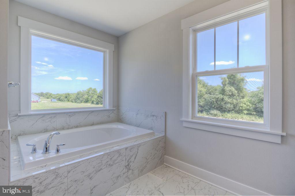 480 Leeland Rd Property Photo 12