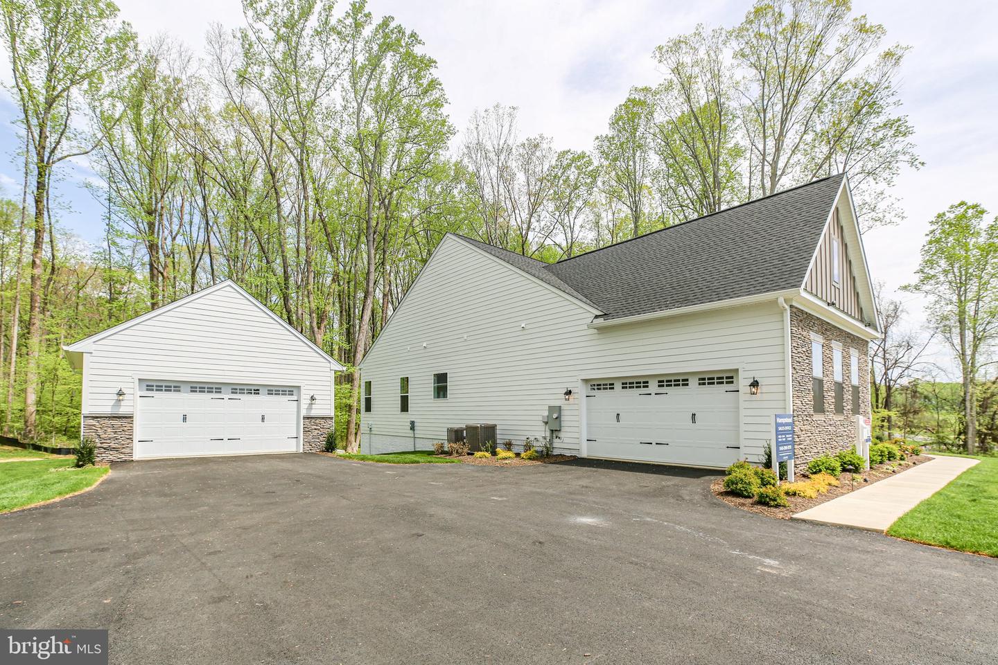 188 Hampstead Farm Lane Property Photo 3