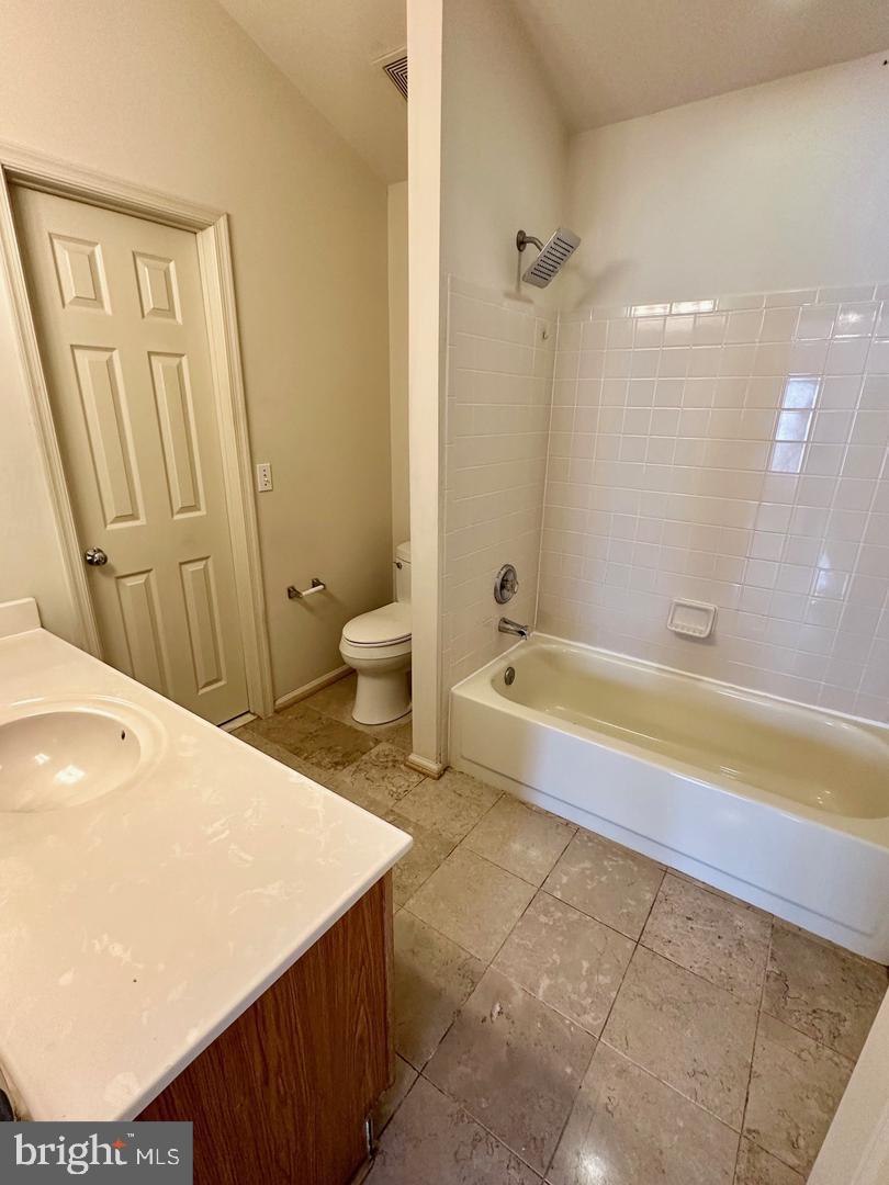 3222 Titanic Dr Property Photo 13