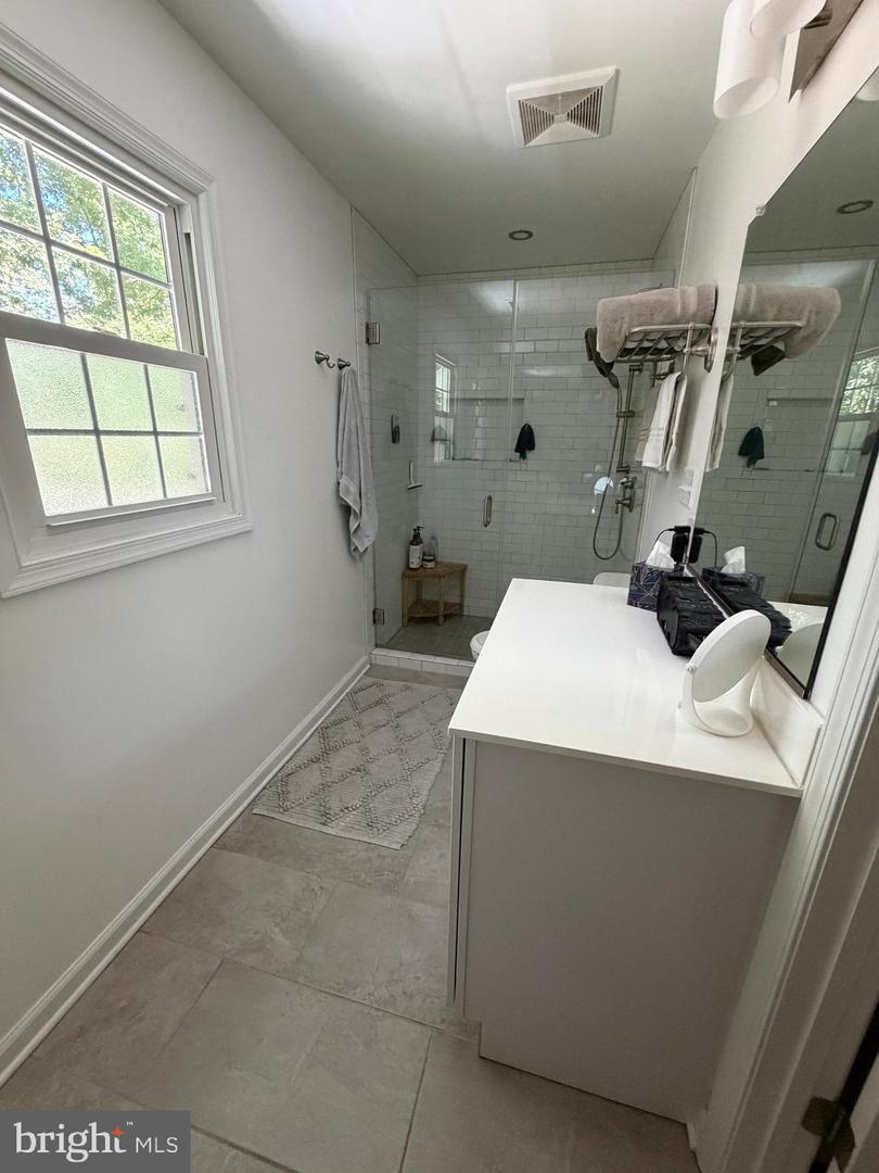 24 Braddock Dr Property Photo 43