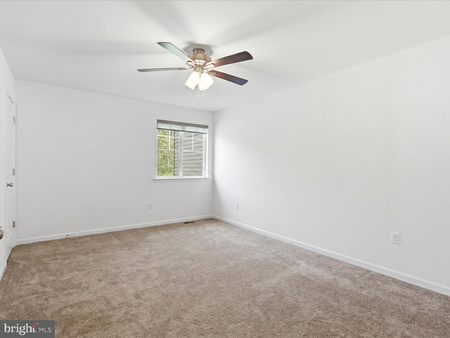 462 Crab Apple Dr Property Photo 23