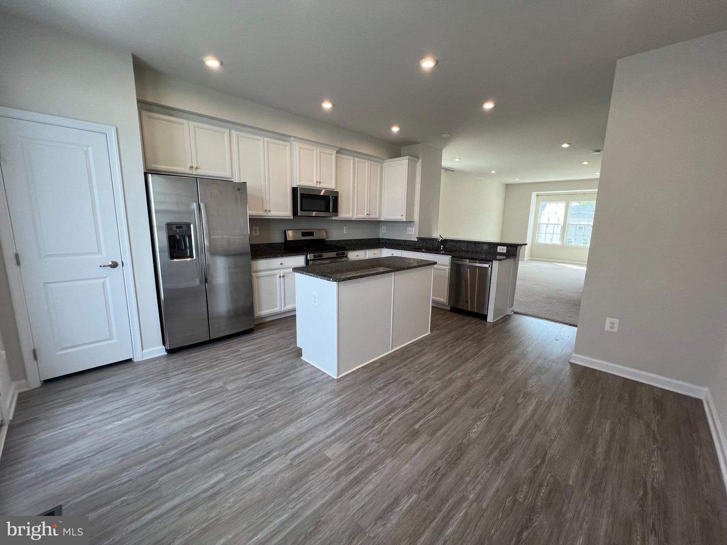 526 River Crest Way Property Photo 18