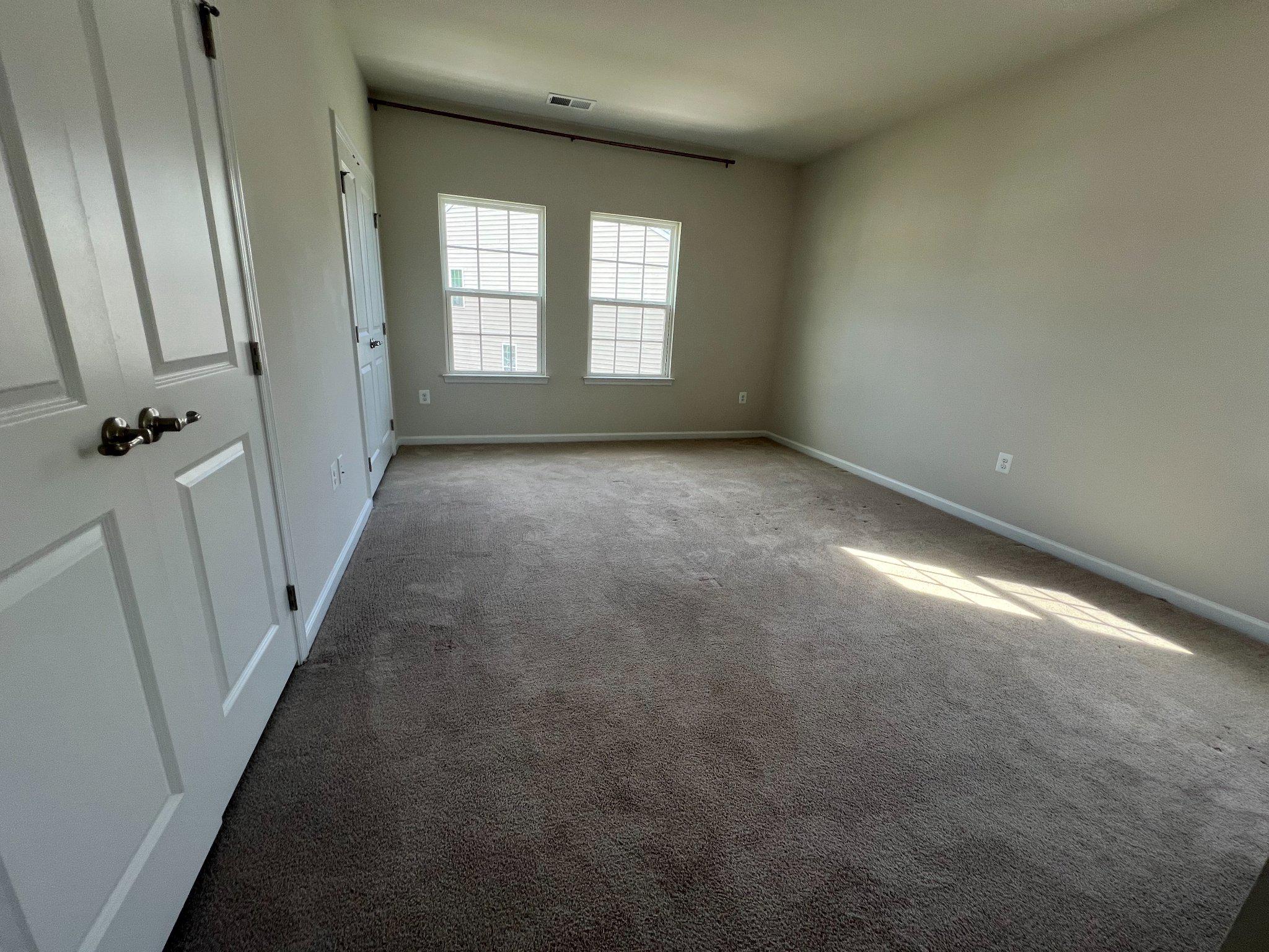 526 River Crest Way Property Photo 28