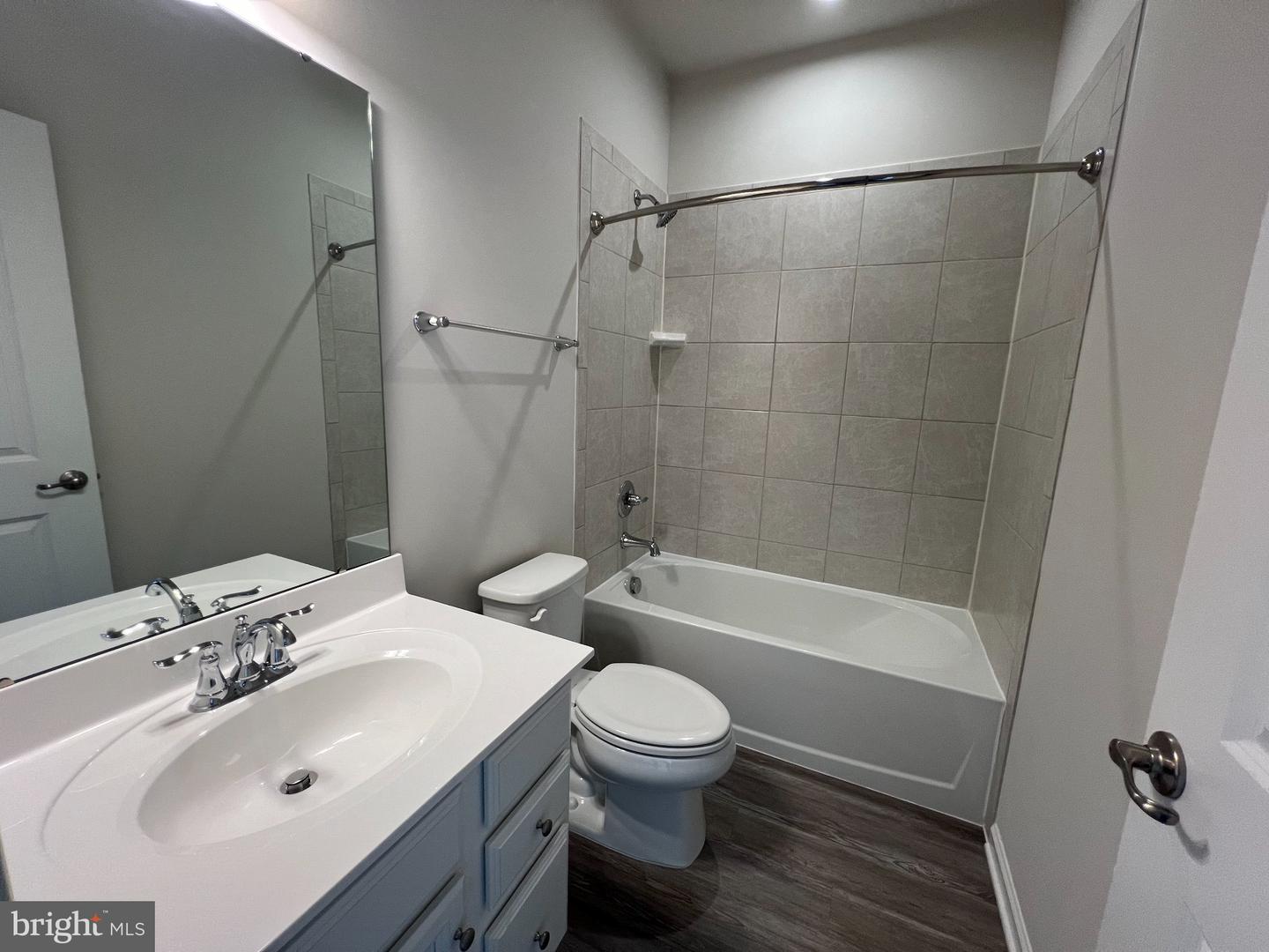526 River Crest Way Property Photo 34