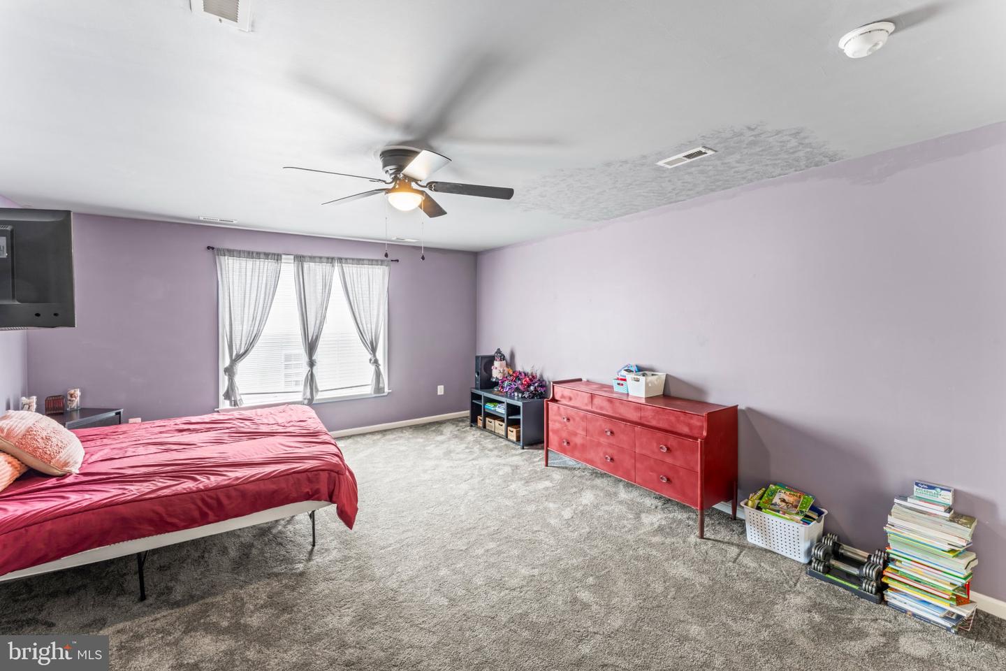 1015 Julian Dr Property Photo 32