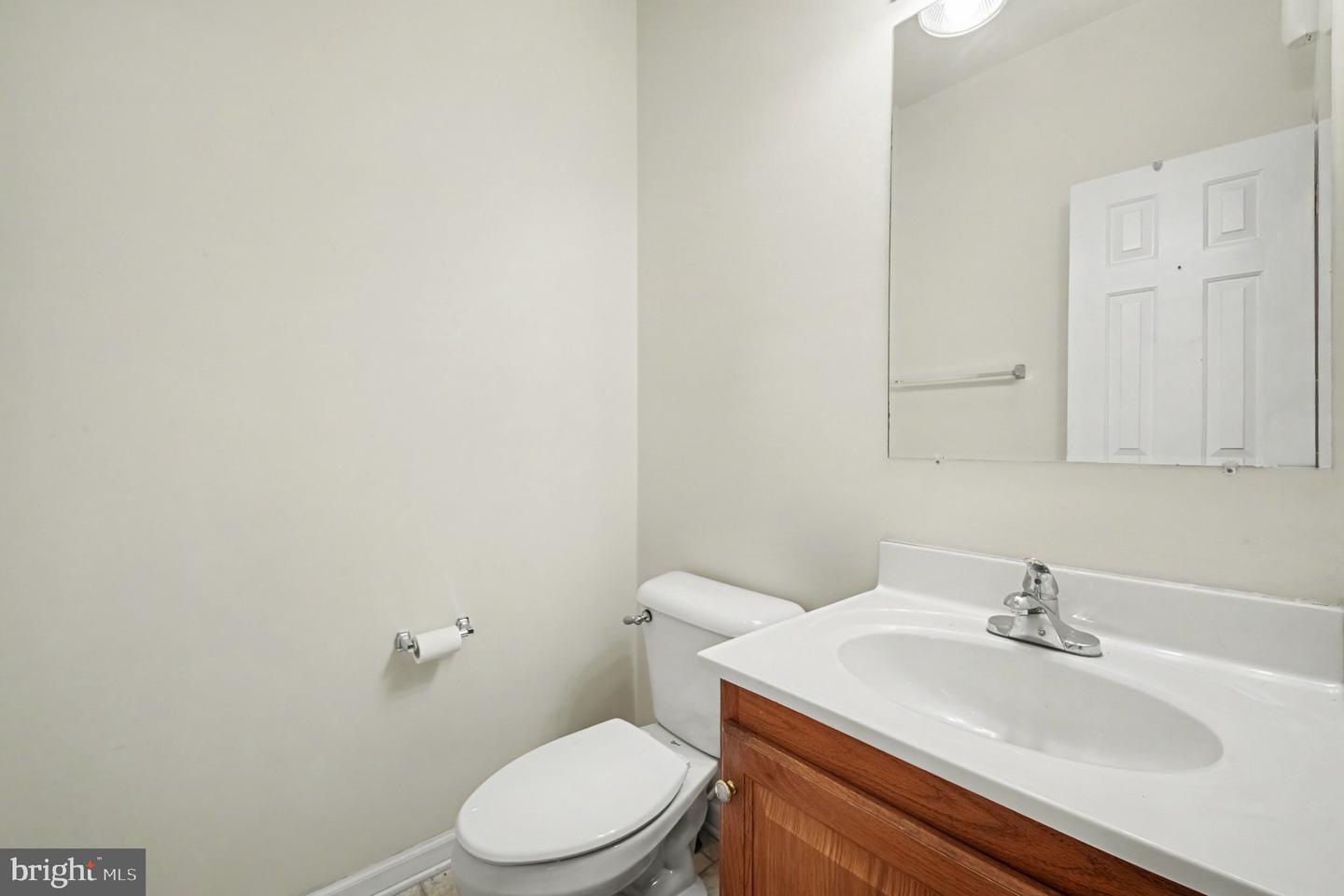 112 Olympic Dr Property Photo 14