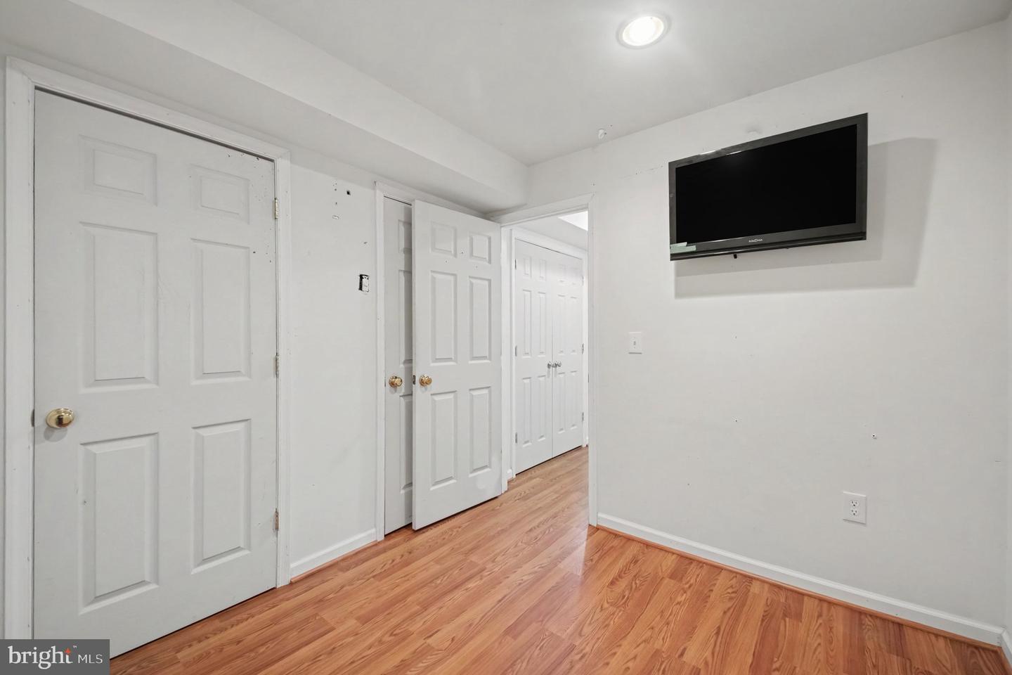 112 Olympic Dr Property Photo 30