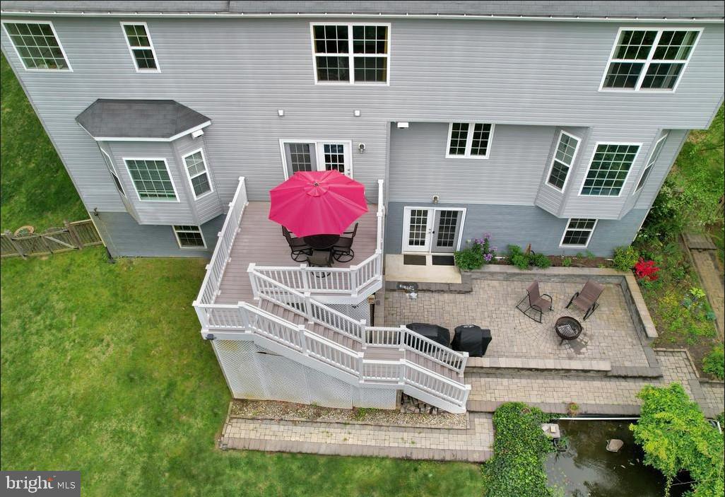 12 Blossom Tree Ct Property Photo 1