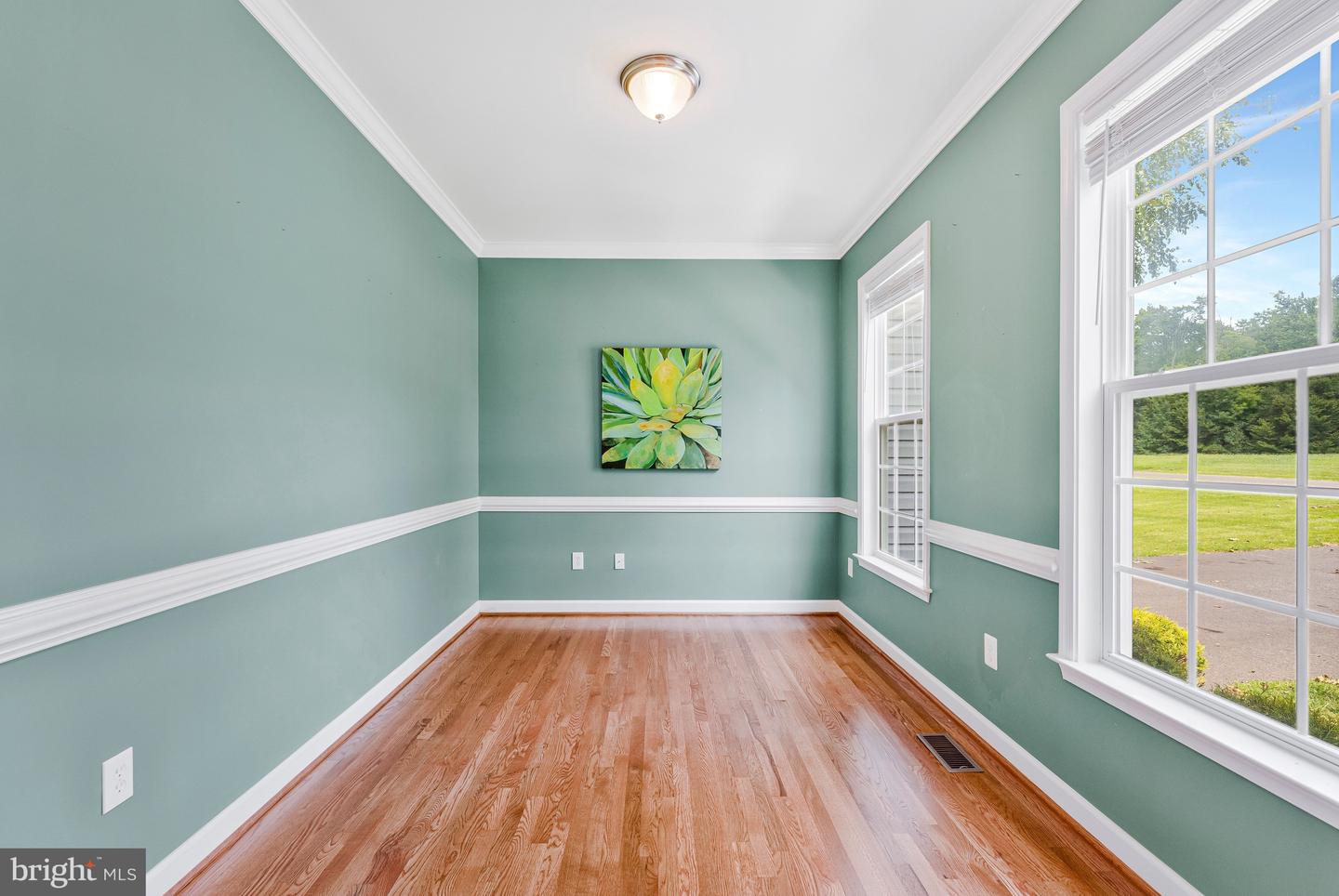12 Blossom Tree Ct Property Photo 5