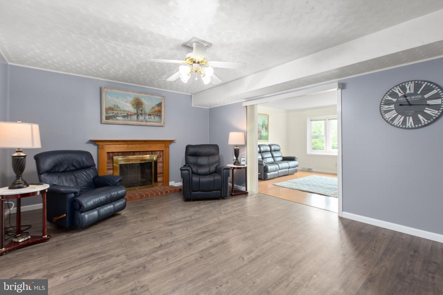 2123 Matthew Ln Property Photo 56