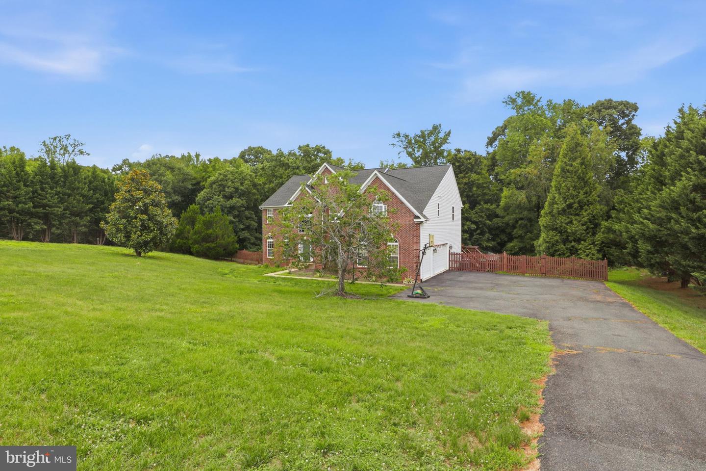 28 Millbrook Rd Property Photo 6