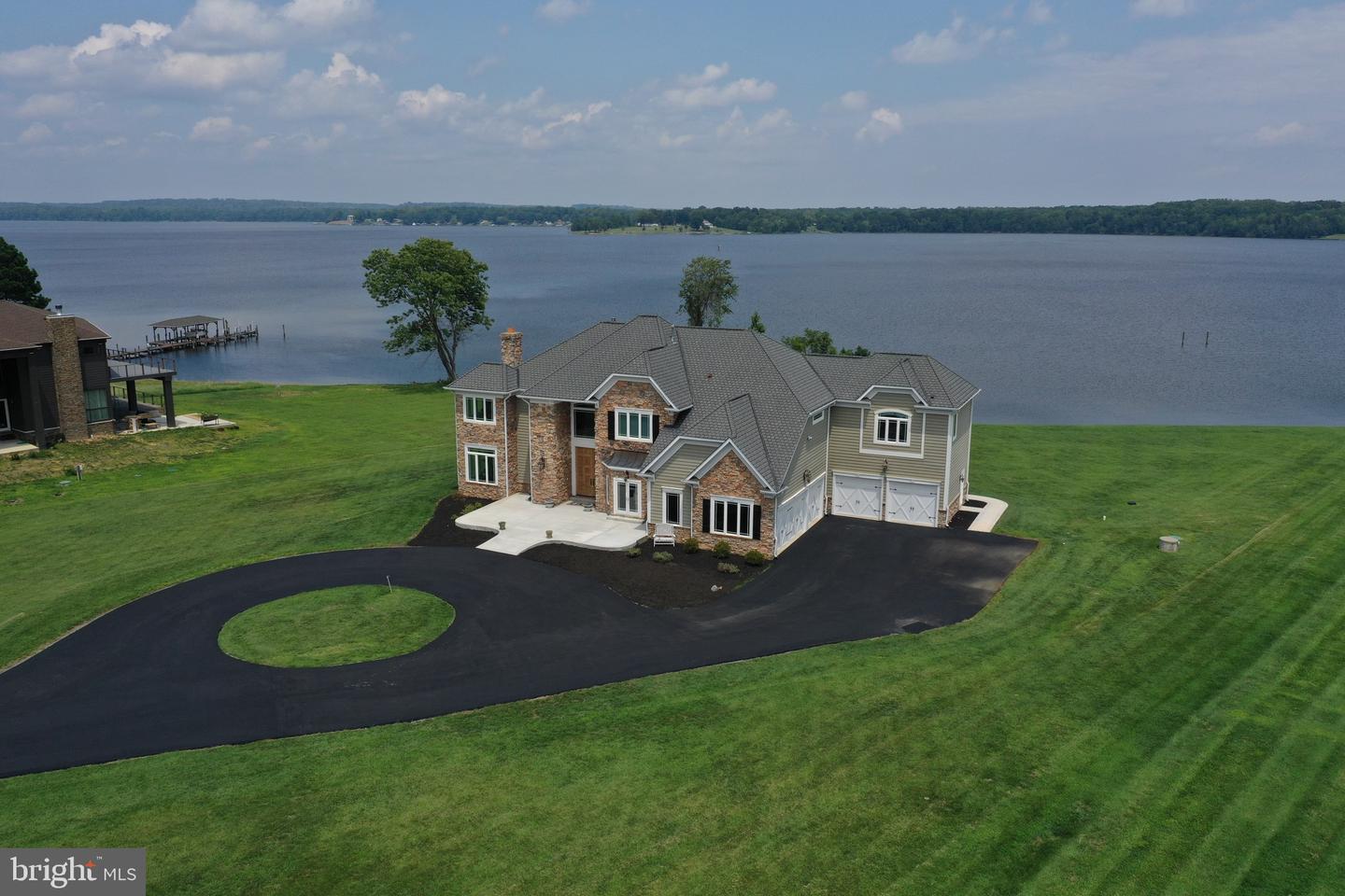 270 THORNY POINT RD