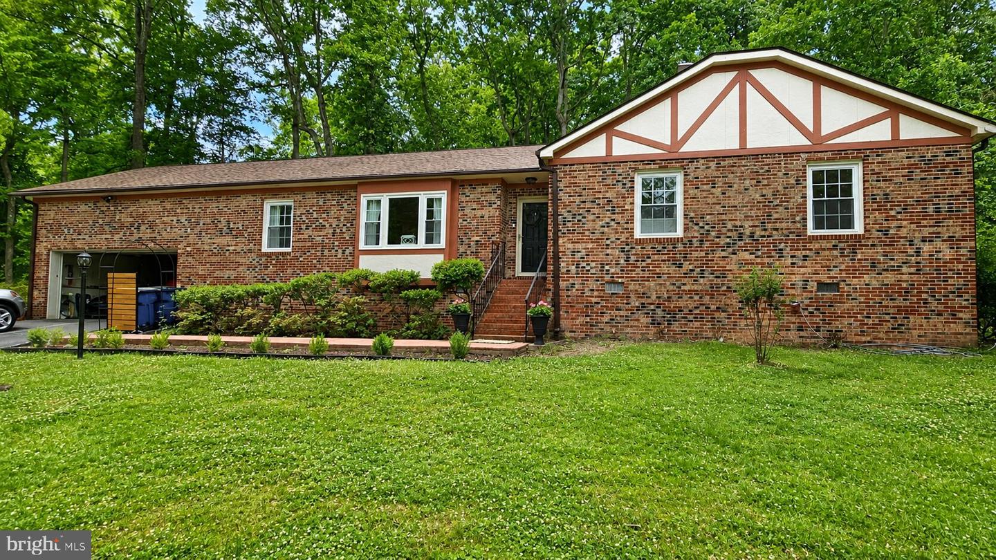 42 GREENRIDGE Property Photo 1