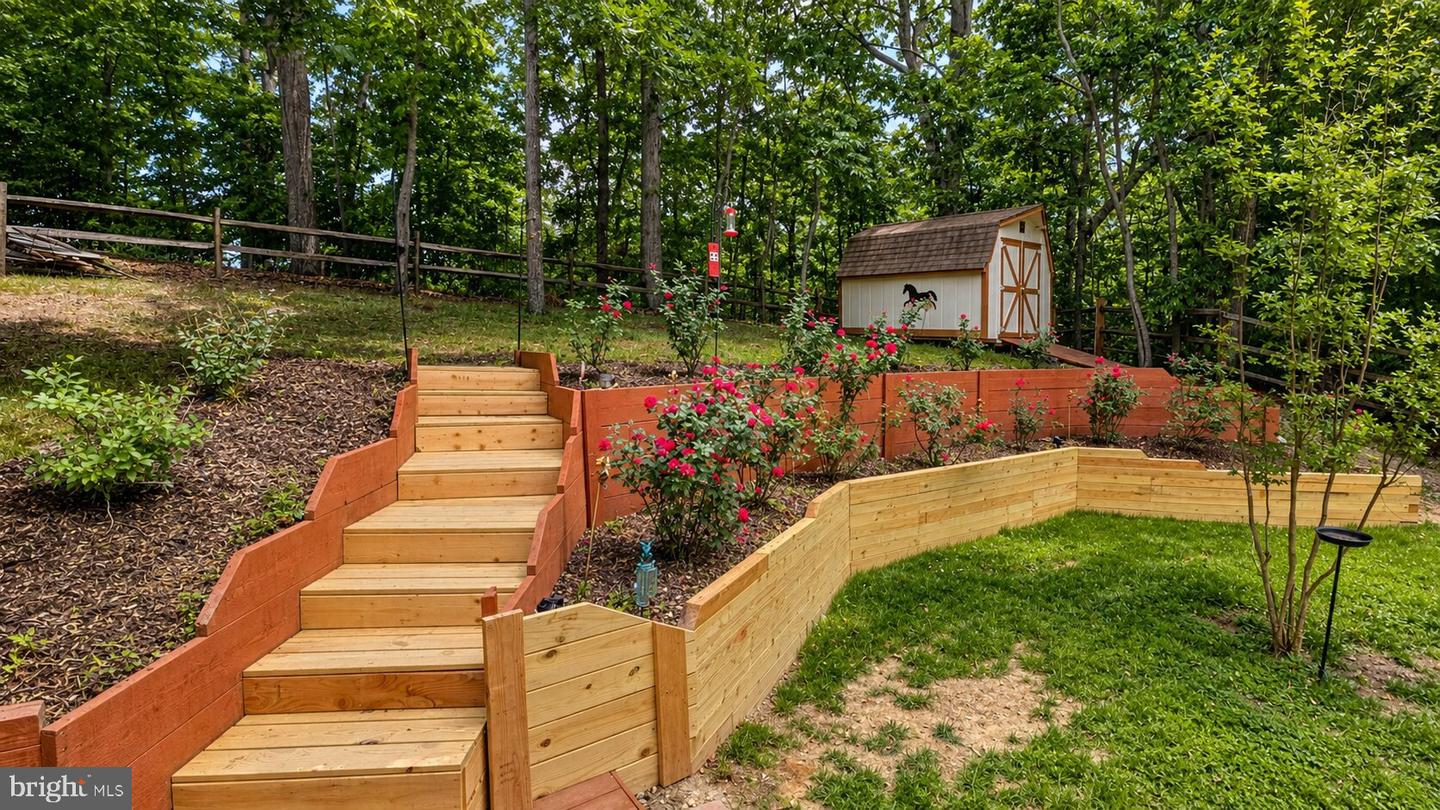 42 Greenridge Property Photo 23