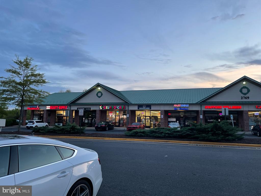 2757 Richmond Hwy #7-113 Property Photo 1