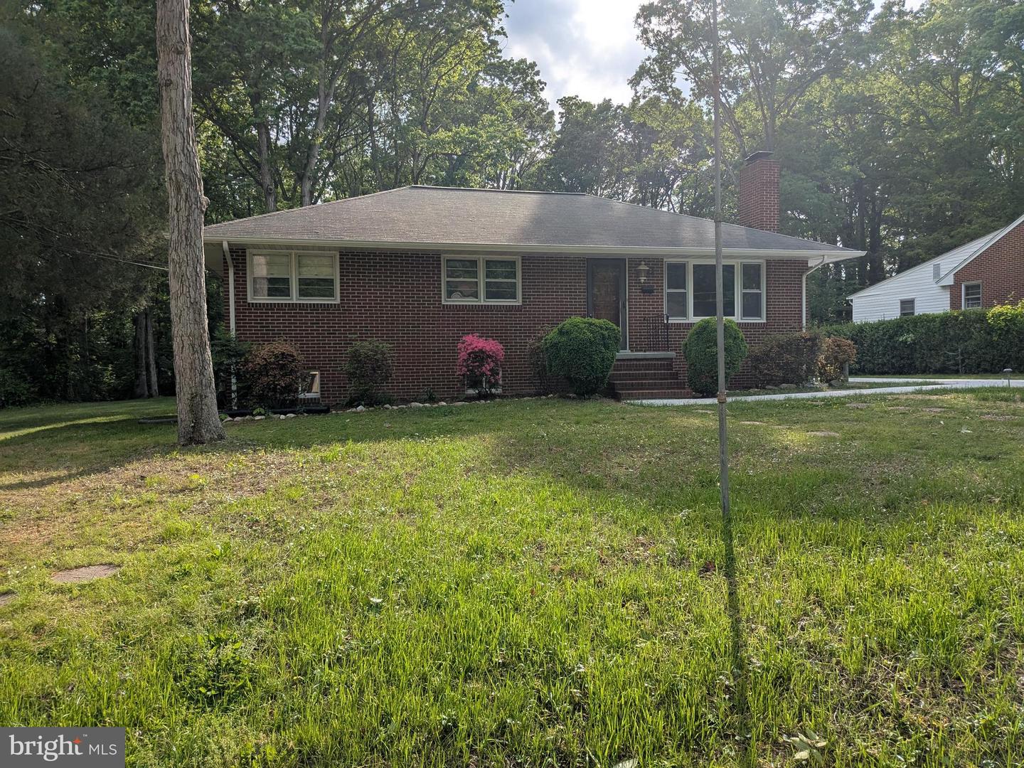 11 Patrick Henry St Property Photo 1